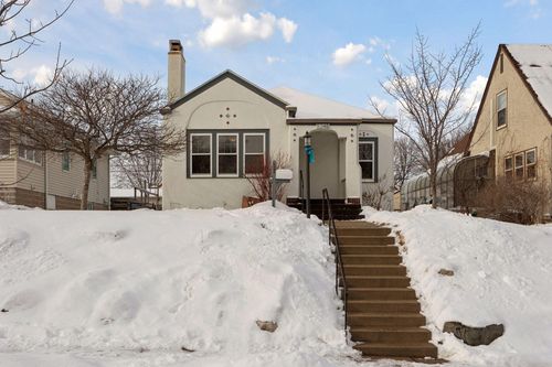 5348 11th Ave S, Minneapolis, MN, 55417-1832 | Card Image