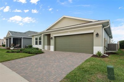 256 Silver Maple Road, House other with 3 bedrooms, 2 bathrooms and null parking in Groveland FL | Image 3