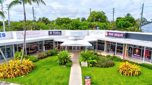 60h-3045 N Federal Hwy, Fort Lauderdale, FL, 33306-1415 | Card Image
