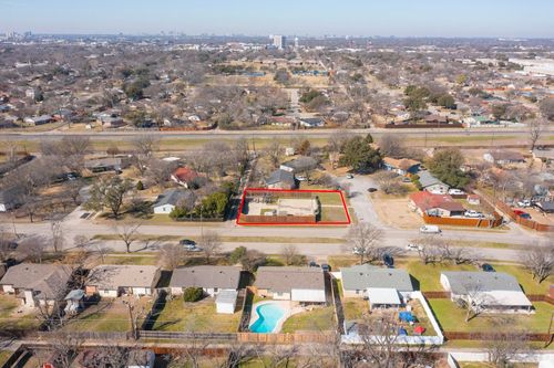 301 Coral Cir, Richardson, TX, 75081-3623 | Card Image