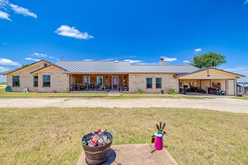 12326 E Veribest Rd, Miles, TX, 76861-5307 | Card Image