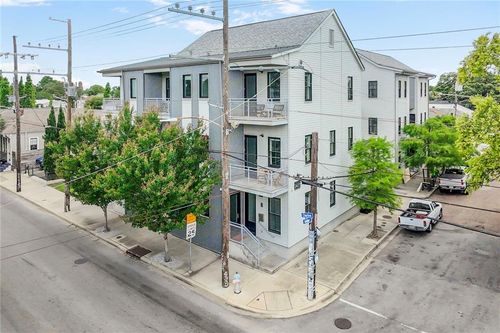 3-3431 Chartres St, New Orleans, LA, 70117-6264 | Card Image