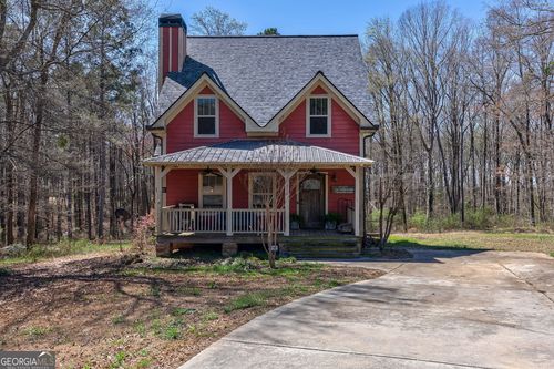 378 Live Oak Ln, Comer, GA, 30629-3272 | Card Image