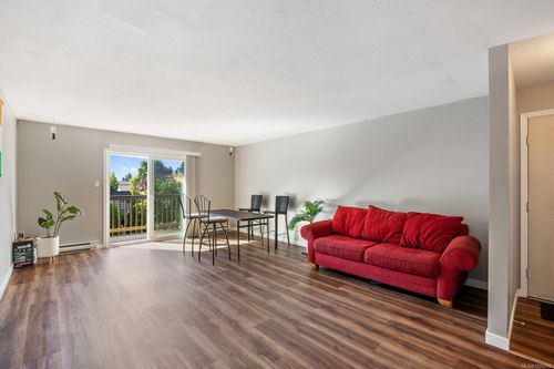 223-1540 Piercy Ave, Courtenay, BC, V9N3E9 | Card Image
