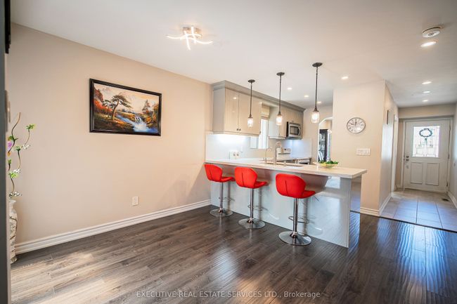 4 Simmons Blvd, House other with 5 bedrooms, 4 bathrooms and 3 parking in Brampton ON | Image 12