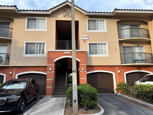 113-4199 N Haverhill Rd, West Palm Beach, FL, 33417-8326 | Card Image