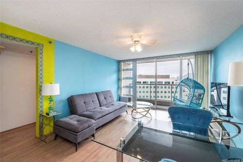 apt-1511-1448 Young St, Honolulu, HI, 96814-1862 | Card Image