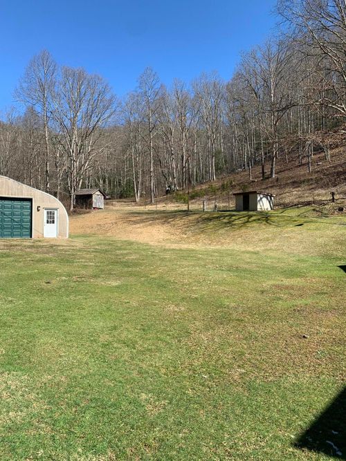 1016 Montgomery Rd, Cumberland, KY, 40823-8148 | Card Image