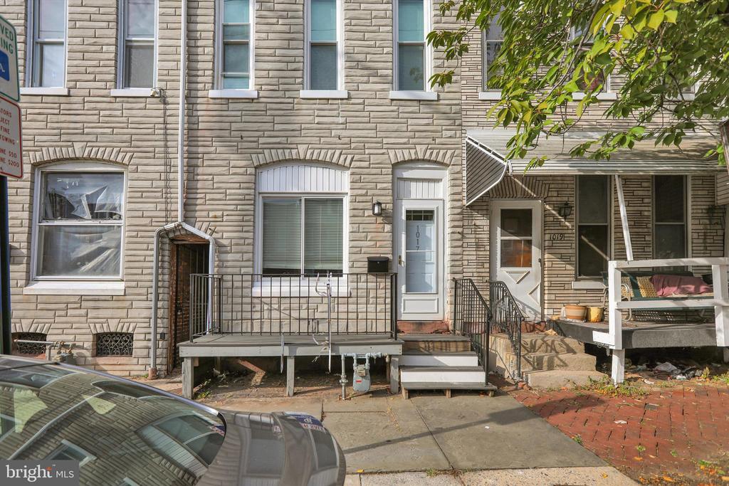 Elm St, Reading, PA 19604