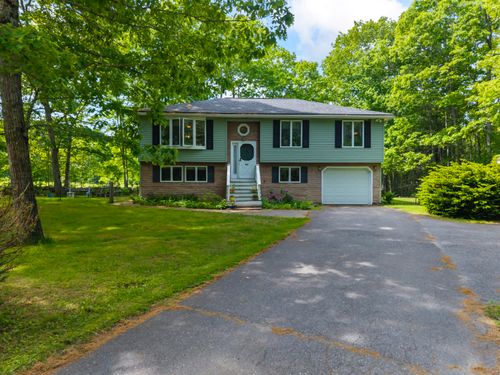 863 Finntown Rd, Warren, ME, 04864-4354 | Card Image