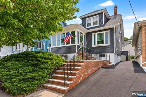 22 William St, North Arlington, NJ, 07031-6153 | Card Image