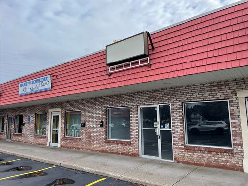 502 Long Pond Rd, Greece, NY, 14612-3006 | Card Image