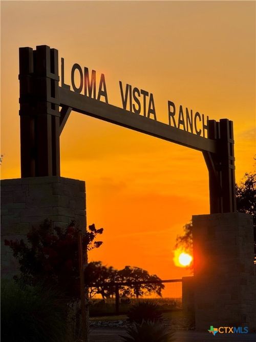 11 Cattleman'S Crossing Drive, Kerrville, TX, 78028 | Card Image