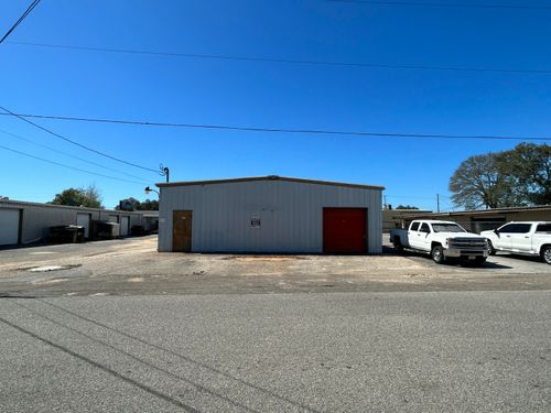 207 Truman St, Fort Walton Beach, FL, 32547-1807 | Card Image