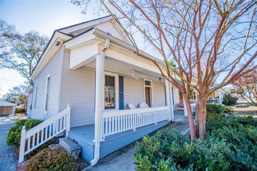 501 Cedar St, Carrollton, GA, 30117-2410 | Card Image