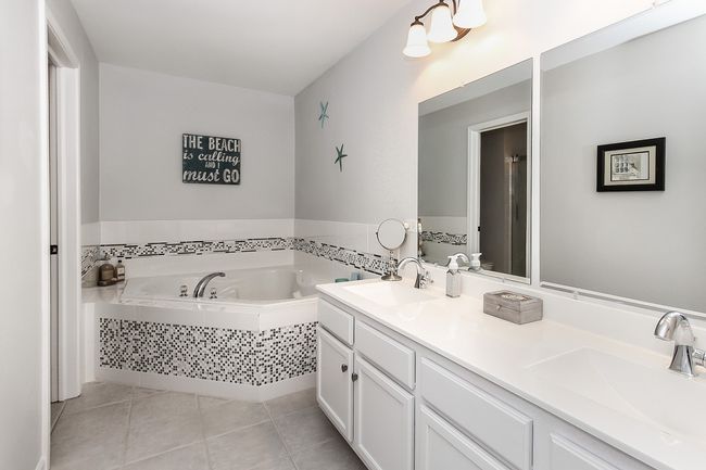 191 S Walnut St, Home with 3 bedrooms, 4 bathrooms and null parking in Cortland IL | Image 19