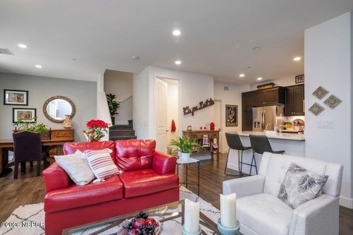 552 Oakville Dr, Buellton, CA, 93427-9696 | Card Image