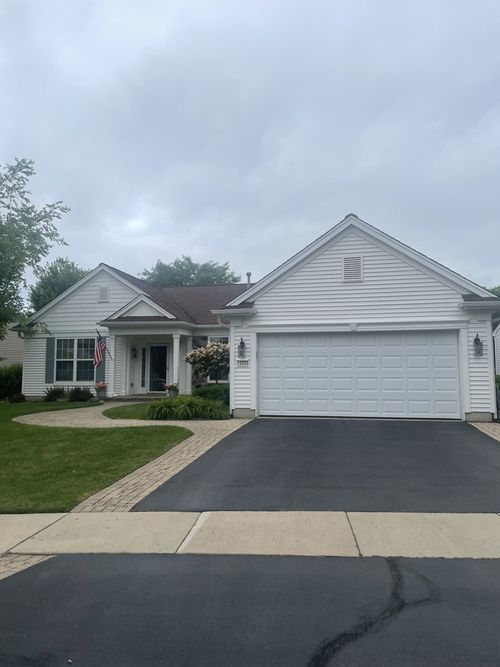 12433 Rolling Meadows Ln, Huntley, IL, 60142-7840 | Card Image