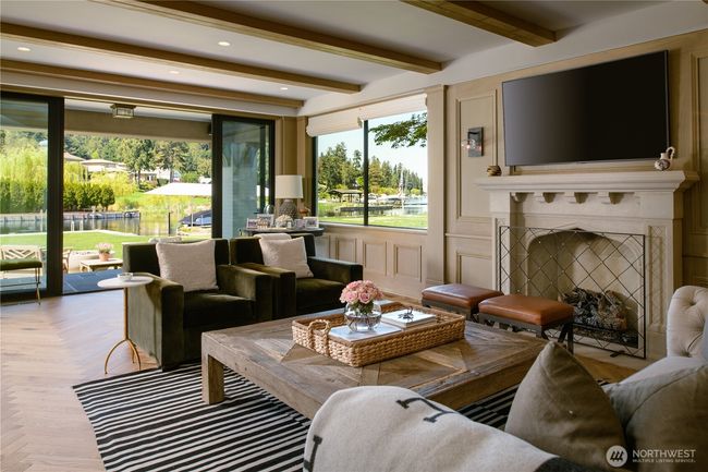8580 Hunts Point Ln, House other with 5 bedrooms, 6 bathrooms and 3 parking in Hunts Point WA | Image 8