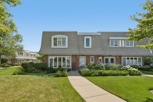 739 Concorde Dr, Highland Park, IL, 60035-3929 | Card Image