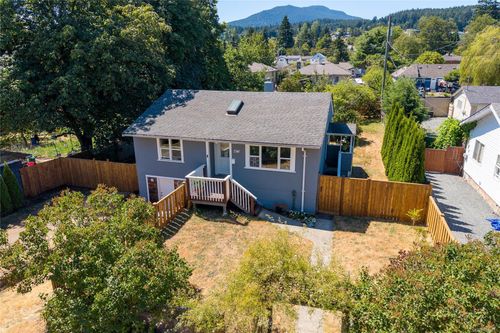 477 Watfield Ave, Nanaimo, BC, V9R3P6 | Card Image