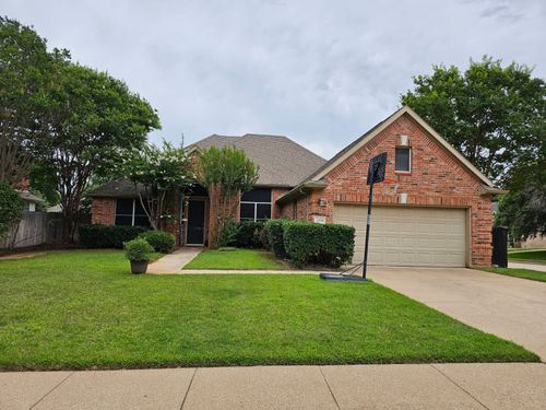 3300 Glenmoor Dr, Flower Mound, TX, 75022-2754 | Card Image