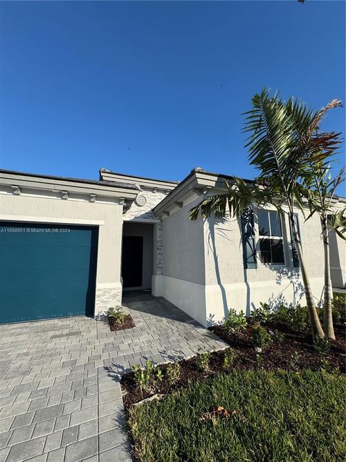 1-18669 Sw 136th Ave, Miami, FL, 33177-6282 | Card Image