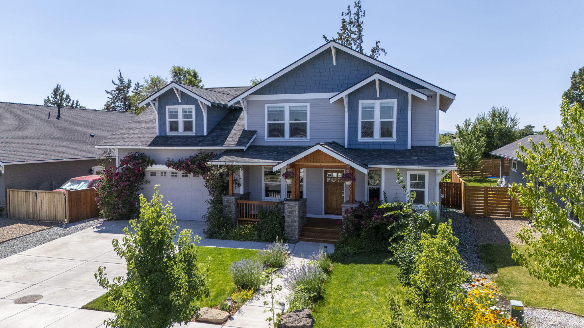 Rimrock Dr, Redmond, OR 97756
