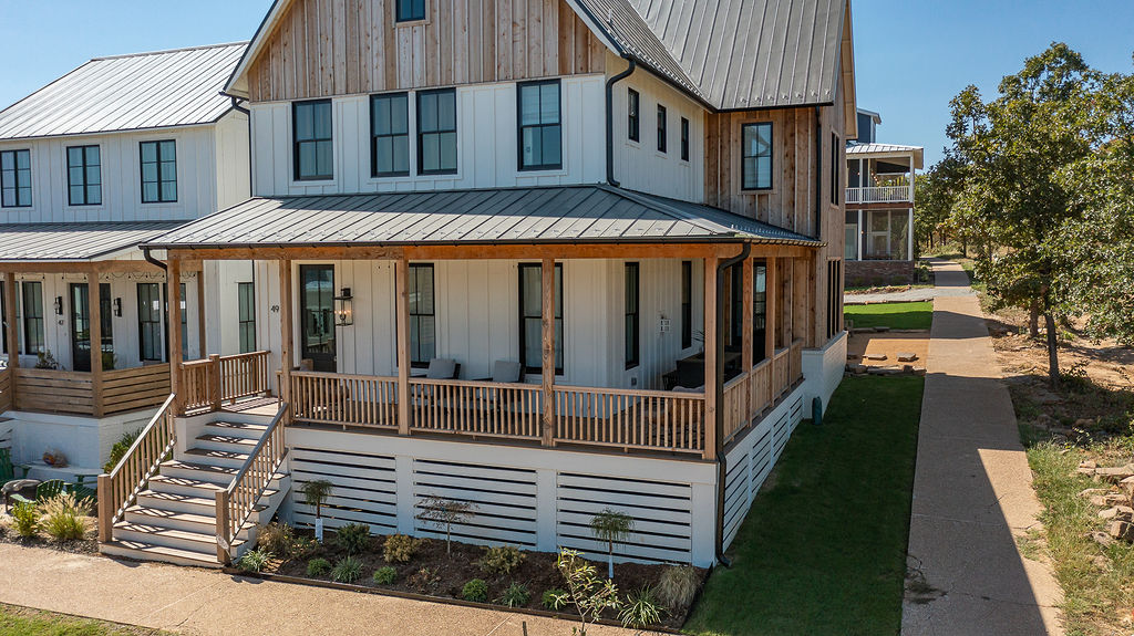 Residential in Carlton Landing 5