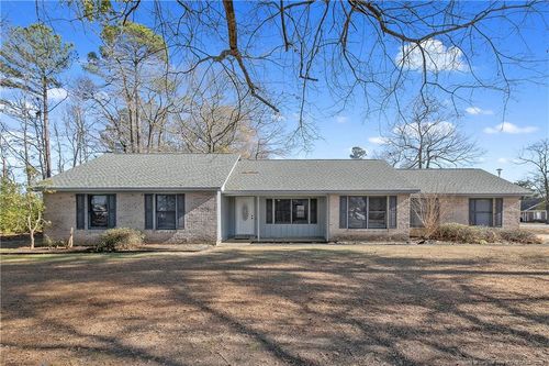 303 Woodberry Cir, Raeford, NC, 28376-9181 | Card Image