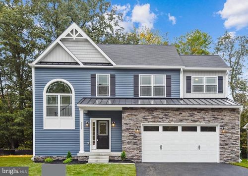 104 Euphoria Ct, GLEN BURNIE, MD, 21061 | Card Image