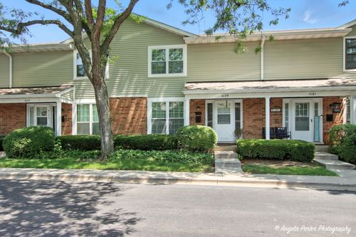 4179 Brentwood Ln, Waukegan, IL, 60087-1820 | Card Image