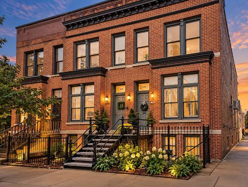 2151 W Polk St, Chicago, IL, 60612-4261 | Card Image
