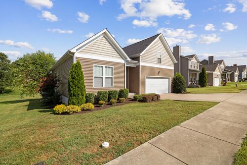 2524 Val Marie Dr, Madison, TN, 37115-2391 | Card Image