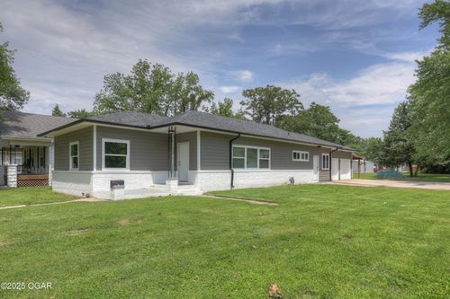 702 W Kansas St, Pittsburg, KS, 66762-4926 | Card Image
