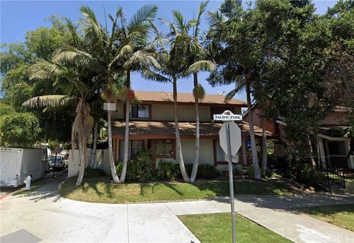 701 E Chestnut Ave, Santa Ana, CA, 92701-5752 | Card Image