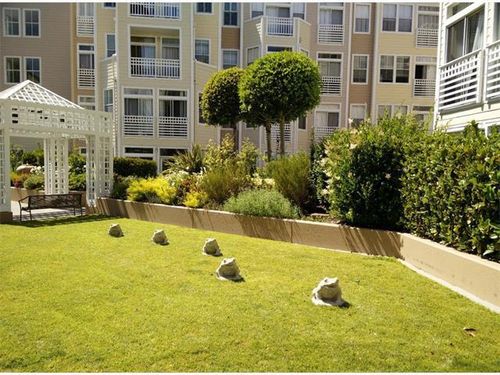 b122-550 Ortega Ave, Mountain View, CA, 94040 | Card Image