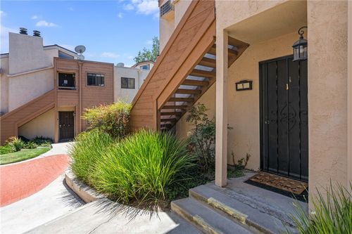 unit-i1-2920 Briarwood Rd, Bonita, CA, 91902-1836 | Card Image