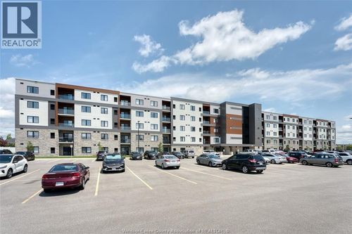 113-2550 Sandwich West Parkway, Lasalle, ON, N9H0M2 | Card Image
