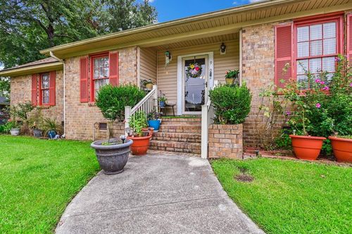 902 Knee Pines Ct, Ladson, SC, 29456-3113 | Card Image