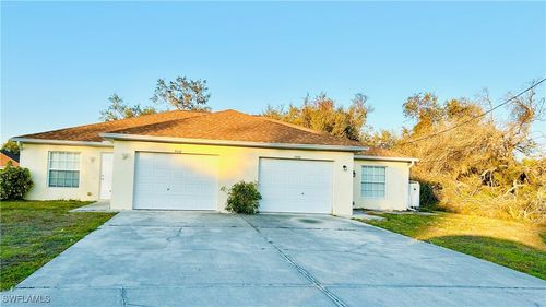 4542 28th St Sw, Lehigh Acres, FL, 33973-3700 | Card Image