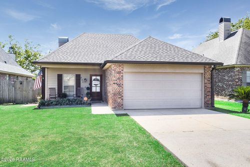 609 Braxton Dr, Youngsville, LA, 70592-5575 | Card Image