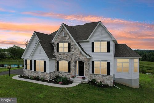 1832 Enclave Dr, QUAKERTOWN, PA, 18951-2018 | Card Image