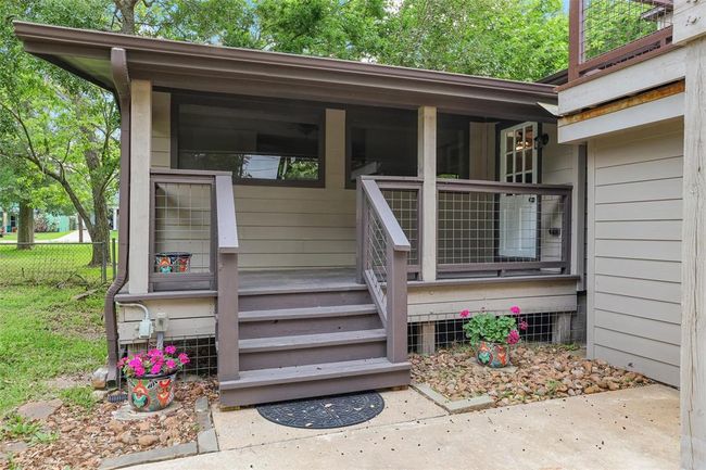 Private entrance to the Guest house | Image 34