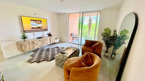 2403-19901 E Country Club Dr, Aventura, FL, 33180-3078 | Card Image