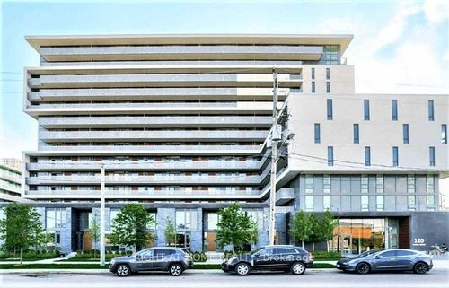525-120 Varna Dr, North York, ON, M6A0B3 | Card Image