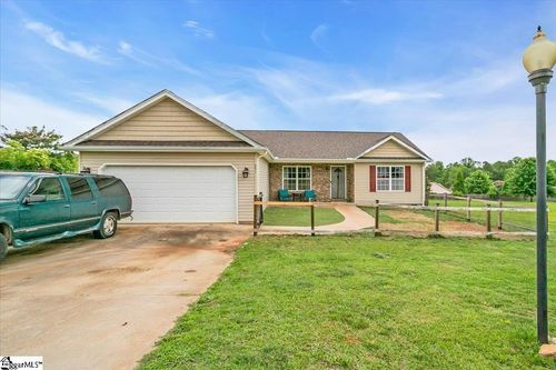 251 Heatherbrook Dr, Lyman, SC, 29365-9015 | Card Image