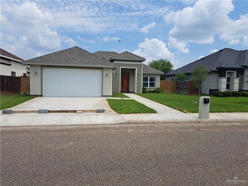 1107 W I St, Mission, TX, 78572-6912 | Card Image