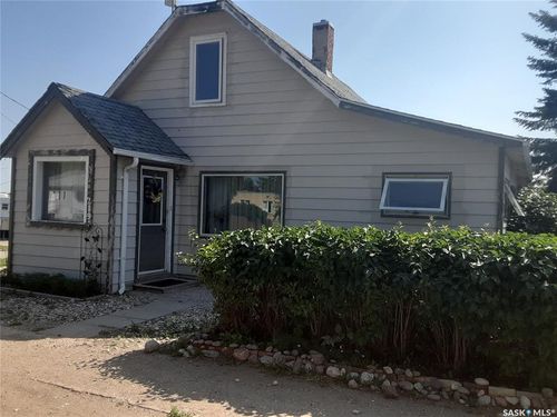 219 Shaw St, Herbert, SK, S0H0C6 | Card Image
