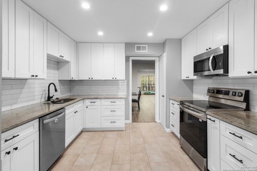 apt-336-7500 Callaghan Rd, San Antonio, TX, 78229-2842 | Card Image